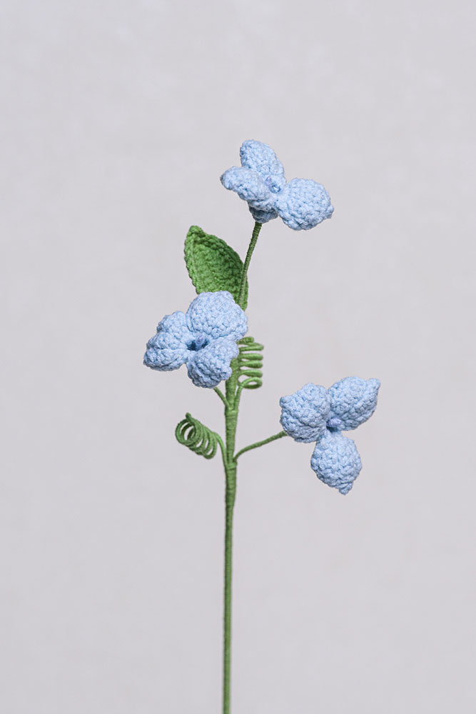 Hand-crocheted Kalanchoe Flower - Image 7