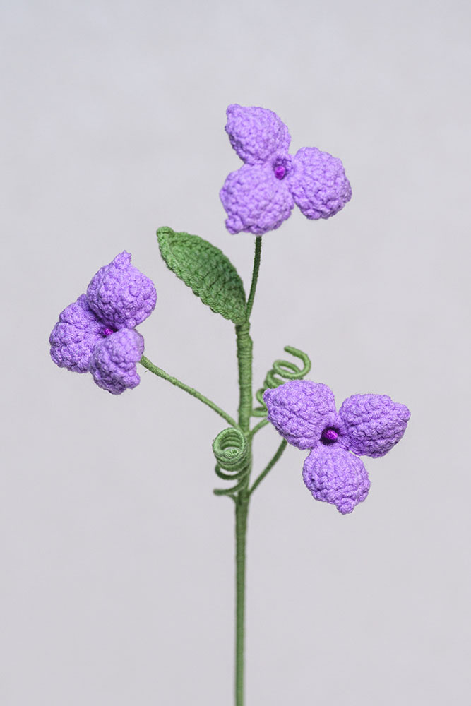 Hand-crocheted Kalanchoe Flower - Image 8