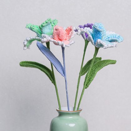 Hand-crocheted Fringed Tulip Flower
