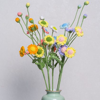 Hand-crocheted Little Daisy Flower