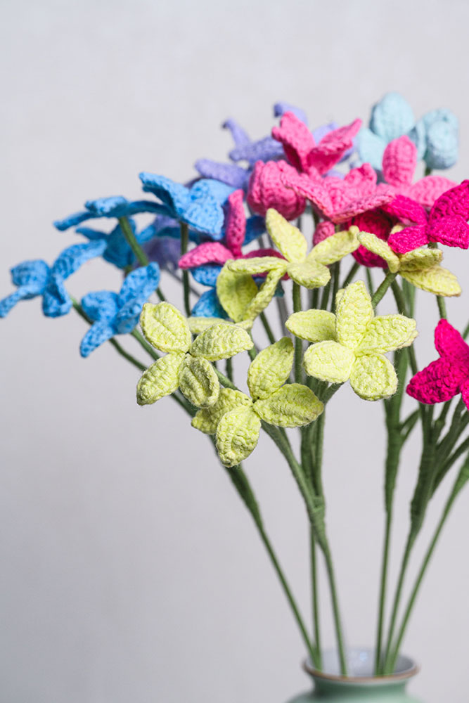 Hand-crocheted Fringe Flower - Image 2