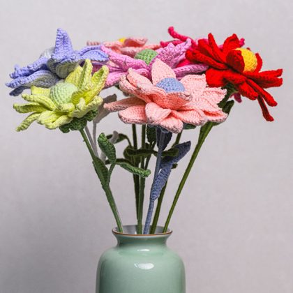 Hand-crocheted Lavender Daisy Flower