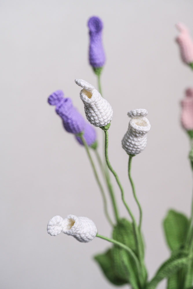 Hand-crocheted Pitcher Plants Flower - Image 3