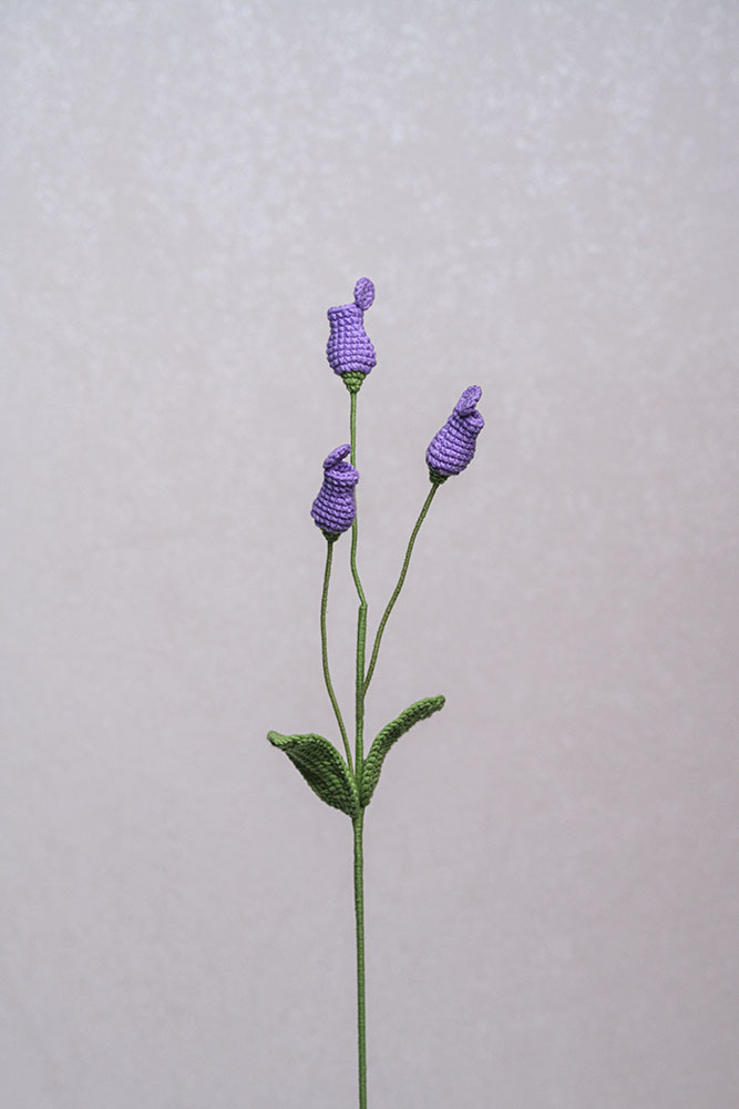 Hand-crocheted Pitcher Plants Flower - Image 9