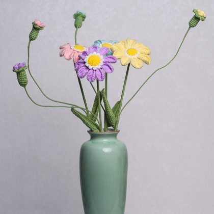 Hand-crocheted Single-Layer Zinnia Flower